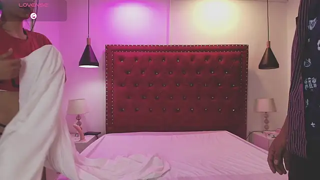 Jack and Emma  online show from April 2026 12:49:01 PM