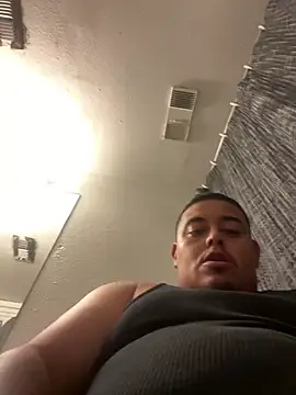 Txcock67 online show from April 2026 05:48:02 AM