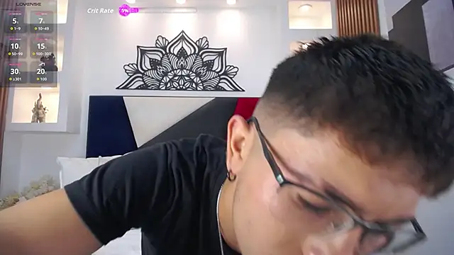 Dominik Blake online show from April 2026 07:51:02 PM