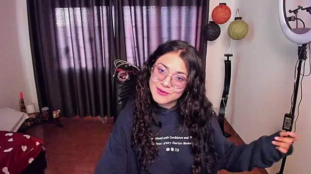FreyaRouge online show from June 2026 11:00:01 AM