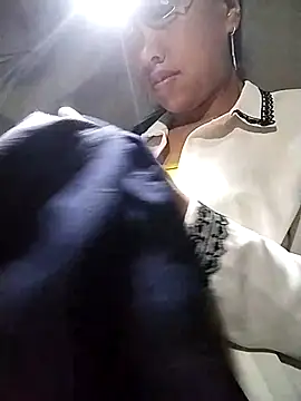 Lisa-aa online show from April 2026 02:09:02 AM