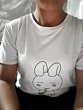 Lisa-aa online show from April 2026 02:06:01 PM