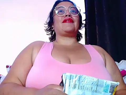 vibeSex1 online show from April 2026 09:59:02 PM