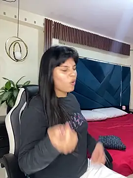 SamanthaColen  online show from April 2026 02:45:02 AM