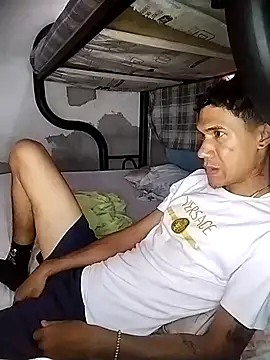 Athenas 23CM online show from April 2026 07:23:02 PM