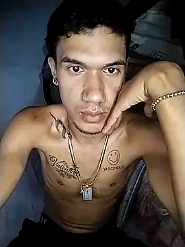 Athenas 23CM online show from April 2026 02:11:02 AM