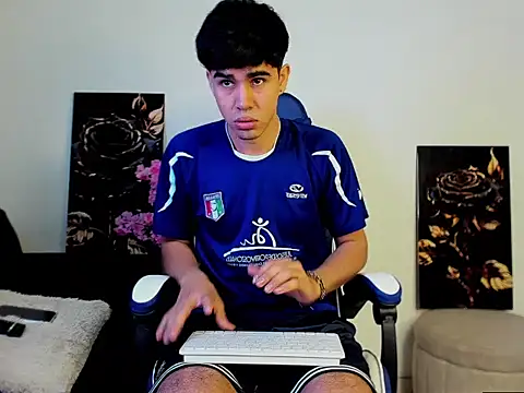 Andy wood online show from April 2026 04:40:01 PM