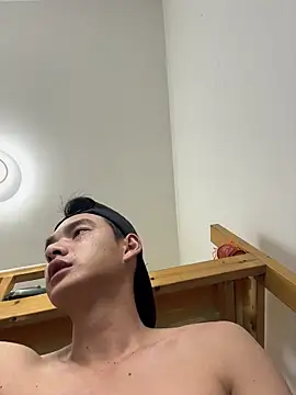 XHR2 online show from April 2026 10:54:01 AM