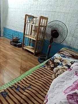 MEOxx online show from May 2026 04:00:01 PM