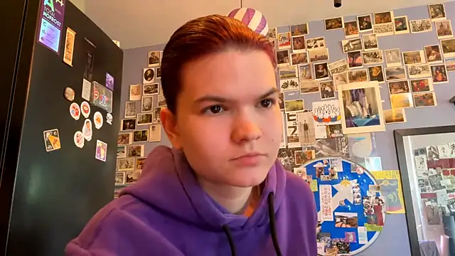 DarylLarrow online show from April 2026 06:19:01 AM