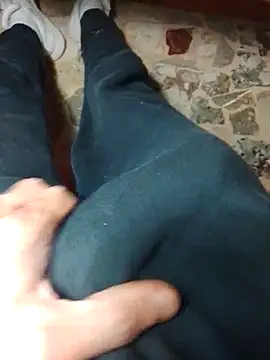 SecretShape online show from April 2026 06:14:02 PM