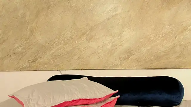 Isabelagomez2 online show from April 2026 05:13:02 PM