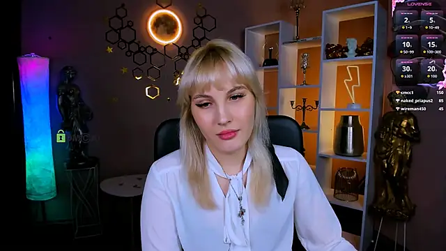 marta smith1 online show from April 2026 01:30:01 AM