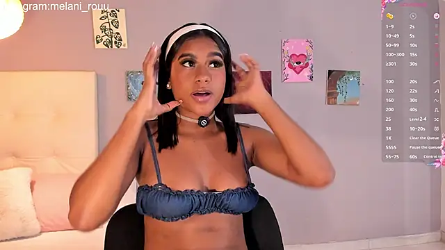 Melaniaa Roussee online show from April 2026 02:17:02 AM