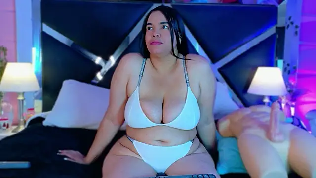 Veronica Nasty  online show from April 2026 07:47:02 PM