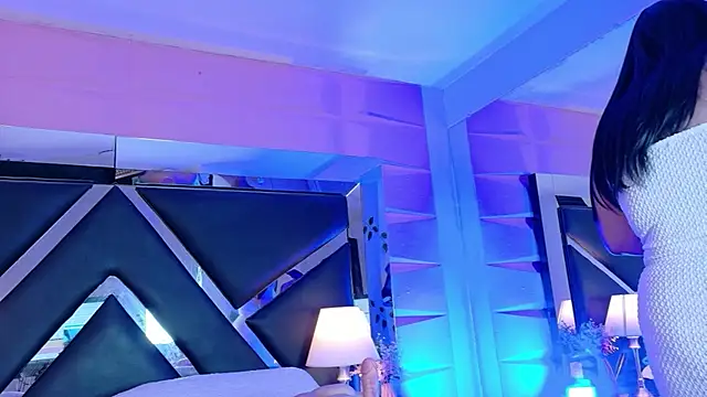 Veronica Nasty  online show from April 2026 07:39:02 PM