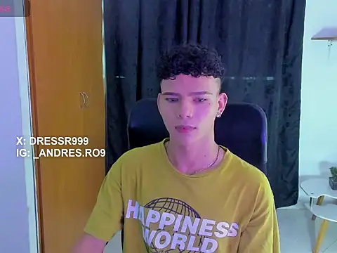 sebascuterouss online show from April 2026 11:58:01 AM