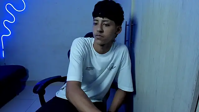 dante martinez online show from April 2026 08:35:02 PM