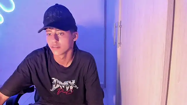 dante martinez online show from April 2026 08:53:01 PM