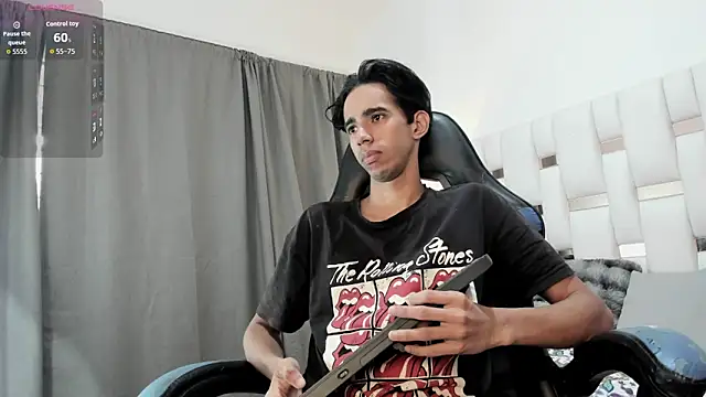 Alessandro Abruzzo online show from April 2026 02:16:02 PM