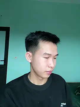 tuanhip online show from April 2026 01:04:01 AM