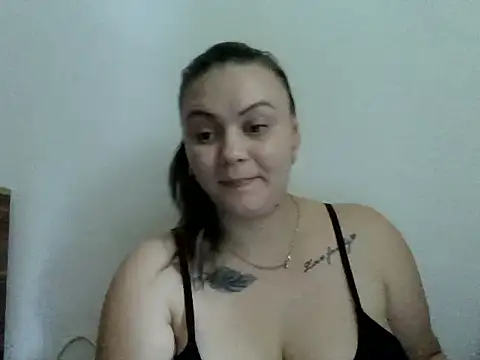 Snapshot of Daria1997 chatting on May 2026 11:29:01 AM Daria1997 online show from May 2026 11:29:01 AM
