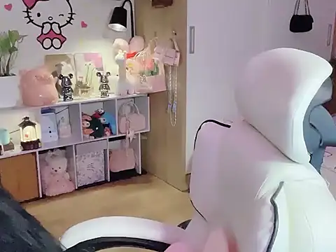 Yua-Rin20 online show from April 2026 07:07:02 PM