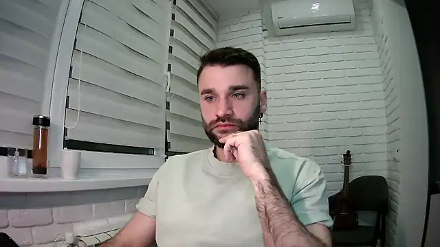 DaddySlava online show from April 2026 05:58:01 PM