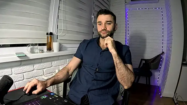 DaddySlava online show from April 2026 06:02:01 PM