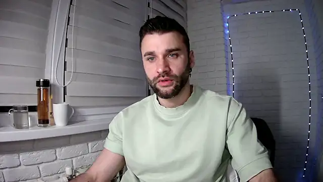 DaddySlava online show from April 2026 07:29:02 PM