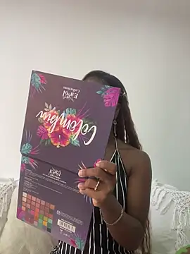 LucianaM 13 online show from April 2026 03:05:01 PM