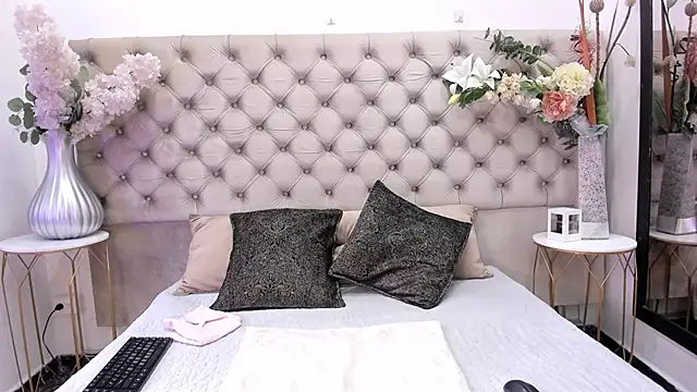 BellaWilliams  online show from April 2026 08:47:01 PM