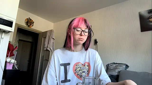 WifeAileen online show from June 2026 06:20:01 AM