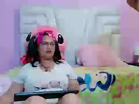 xiomaraANDcristiano online show from April 2026 11:53:02 PM