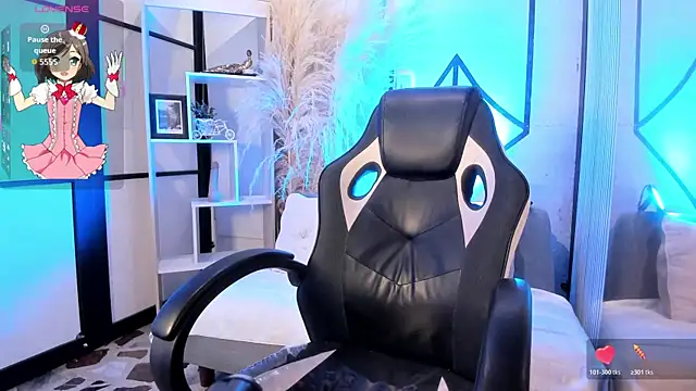 LexiAdamss online show from April 2026 12:54:01 PM