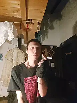 imsarahhh online show from April 2026 11:20:02 PM