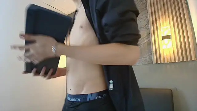 KENNY HANK online show from April 2026 08:18:02 AM