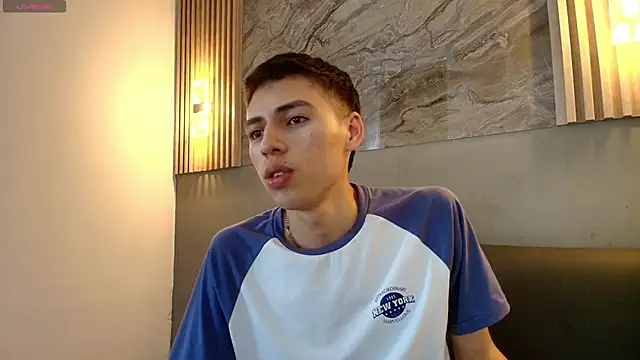 KENNY HANK online show from April 2026 04:04:01 AM