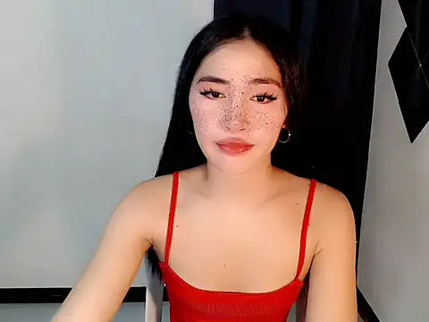 Snapshot of urasiankylie chatting on May 2026 04:48:02 PM urasiankylie online show from May 2026 04:48:02 PM