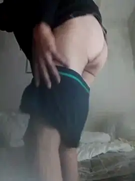Guillelp online show from May 2026 05:46:02 AM