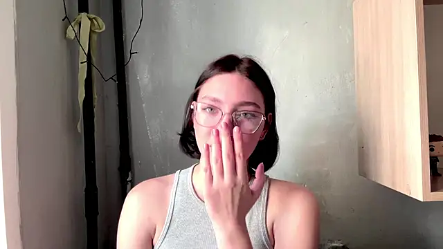 SinfulStarlight online show from April 2026 05:18:02 AM