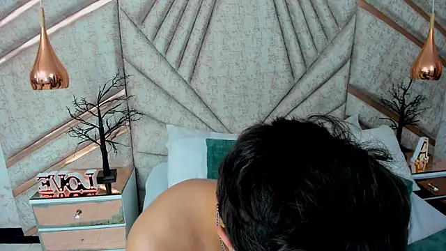 DamiaanXx online show from July 2026 05:07:02 PM
