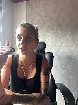 Isabella varella- online show from July 2026 03:40:01 PM