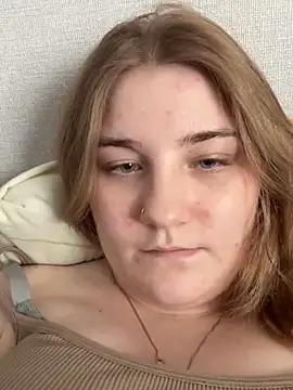 Flowers454 online show from April 2026 01:48:02 PM