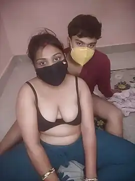 SURAJSAVITA online show from April 2026 07:58:02 AM