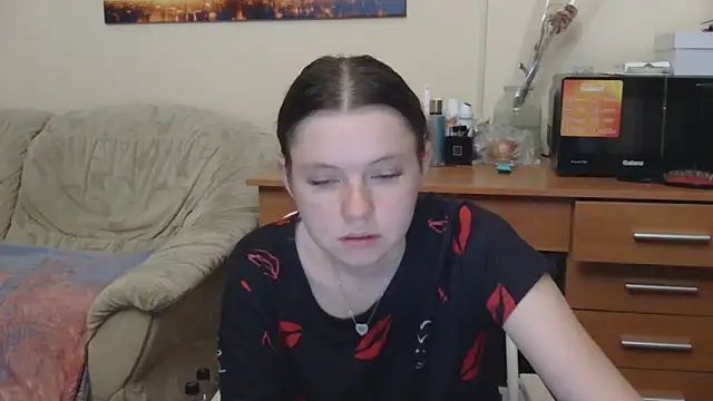 Snapshot of JessicaHolland1 chatting on May 2026 07:10:02 PM JessicaHolland1 online show from May 2026 07:10:02 PM