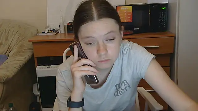 Snapshot of JessicaHolland1 chatting on July 2026 05:40:01 PM JessicaHolland1 online show from July 2026 05:40:01 PM