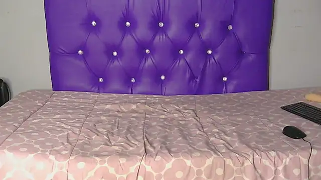 ThickGripper online show from April 2026 06:34:02 PM