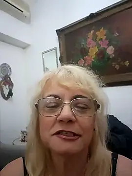MatureElegantWidow online show from April 2026 11:54:02 PM