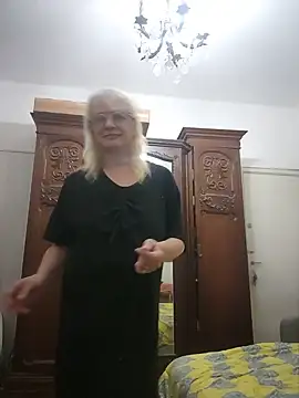 MatureElegantWidow online show from June 2026 11:42:01 PM
